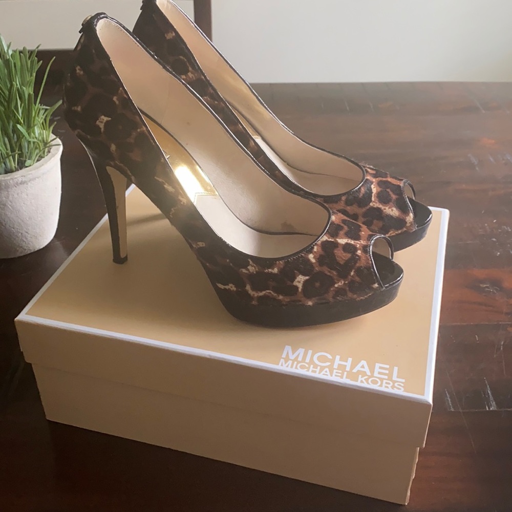 Michael Kors Cheetah print heels